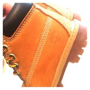 4C wheat timberland boots